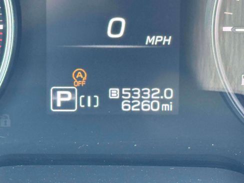 Certified 2025 Subaru Forester Premium AWD/4WD image 20