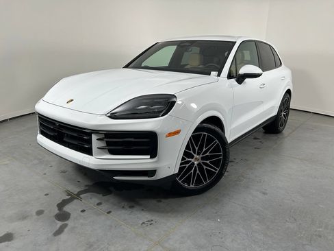 New 2026 Porsche Cayenne AWD/4WD image 1