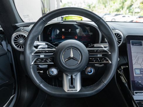 Used 2024 Mercedes-Benz SL 55 AMG 4MATIC image 6