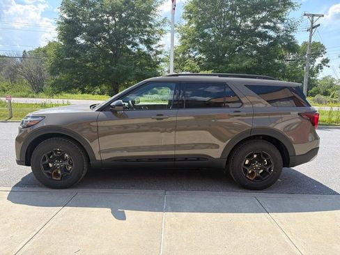 New 2026 Ford Explorer Tremor w/ Tremor Ultimate Package AWD/4WD image 4