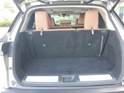 Used 2024 INFINITI QX60 Sensory AWD/4WD image 15