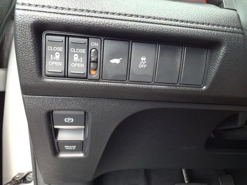 Used 2025 Honda Odyssey Sport-L image 13