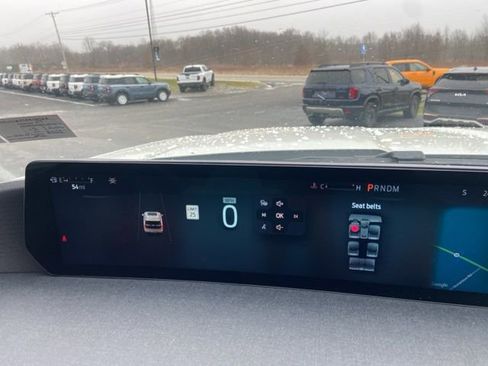 New 2026 Ford Expedition Active image 16