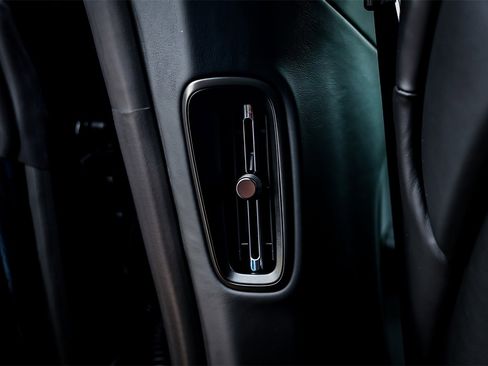 New 2025 Aston Martin DBX 707 image 36