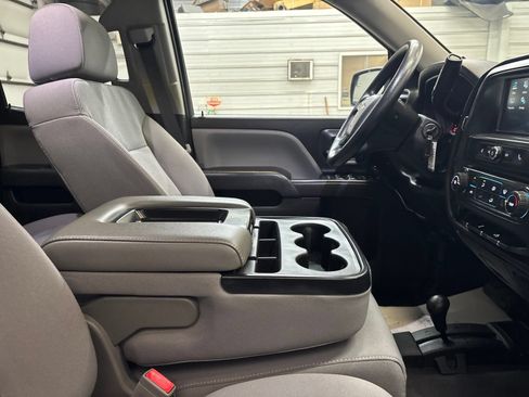 Used 2019 Chevrolet Silverado 1500 W/T w/ WT Convenience Package AWD/4WD image 27