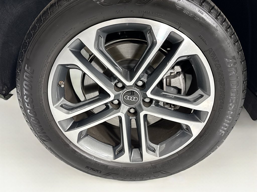 Certified 2025 Audi Q5 Premium w/ Premium Plus AWD/4WD image 33