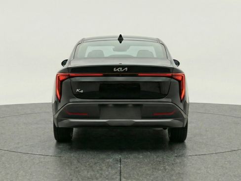 Used 2025 Kia K4 FWD image 7