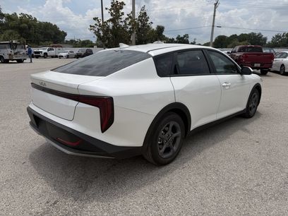 New 2026 Kia K4