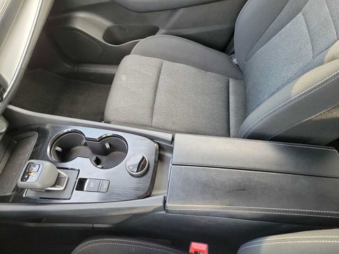 Used 2025 Nissan Rogue SV AWD/4WD image 20