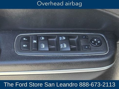 Used 2022 Chrysler 300 S image 25