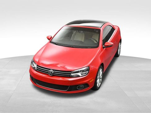 Used 2015 Volkswagen Eos Komfort FWD image 29