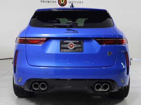 Used 2024 Jaguar F-PACE SVR image 90