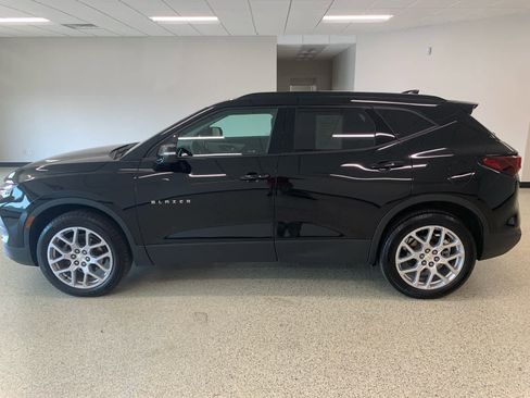 Used 2024 Chevrolet Blazer LT FWD image 10