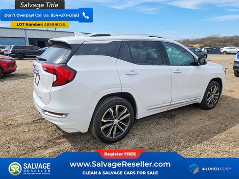 Used 2020 GMC Terrain Denali w/ GMC Pro Grade Package AWD/4WD image 4