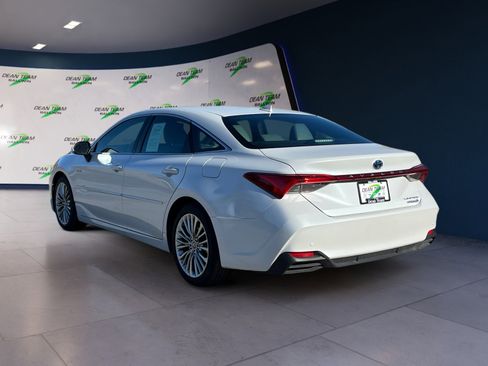 Used 2020 Toyota Avalon Limited w/ Advanced Safety Package FWD image 6