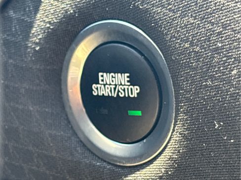 Certified 2022 Chevrolet Malibu LT FWD image 18