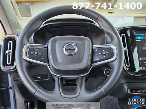 Certified 2023 Volvo XC40 B5 Ultimate w/ Protection Package Premier image 21
