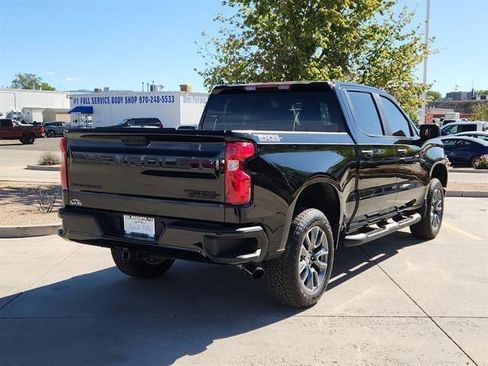 Used 2025 Chevrolet Silverado 1500 Custom Trail Boss w/ Turbomax Blackout Package AWD/4WD image 3