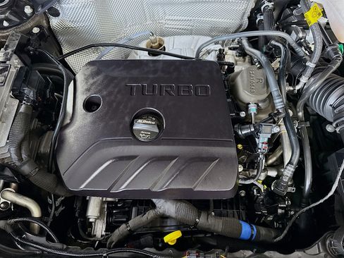 Used 2026 Buick Encore GX Sport Touring w/ Comfort Package image 38