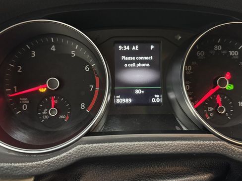 Used 2017 Volkswagen Passat 1.8T SEL Premium FWD image 18
