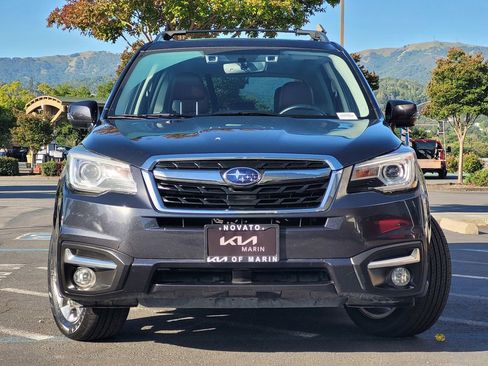 Used 2018 Subaru Forester 2.5i Touring w/ Popular Package #3B AWD/4WD image 2