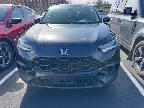 Used 2025 Honda HR-V LX image 2