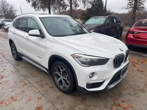 Used 2018 BMW X1 sDrive28i image 4