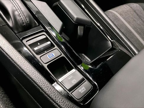 Used 2023 Honda Accord Sport image 34