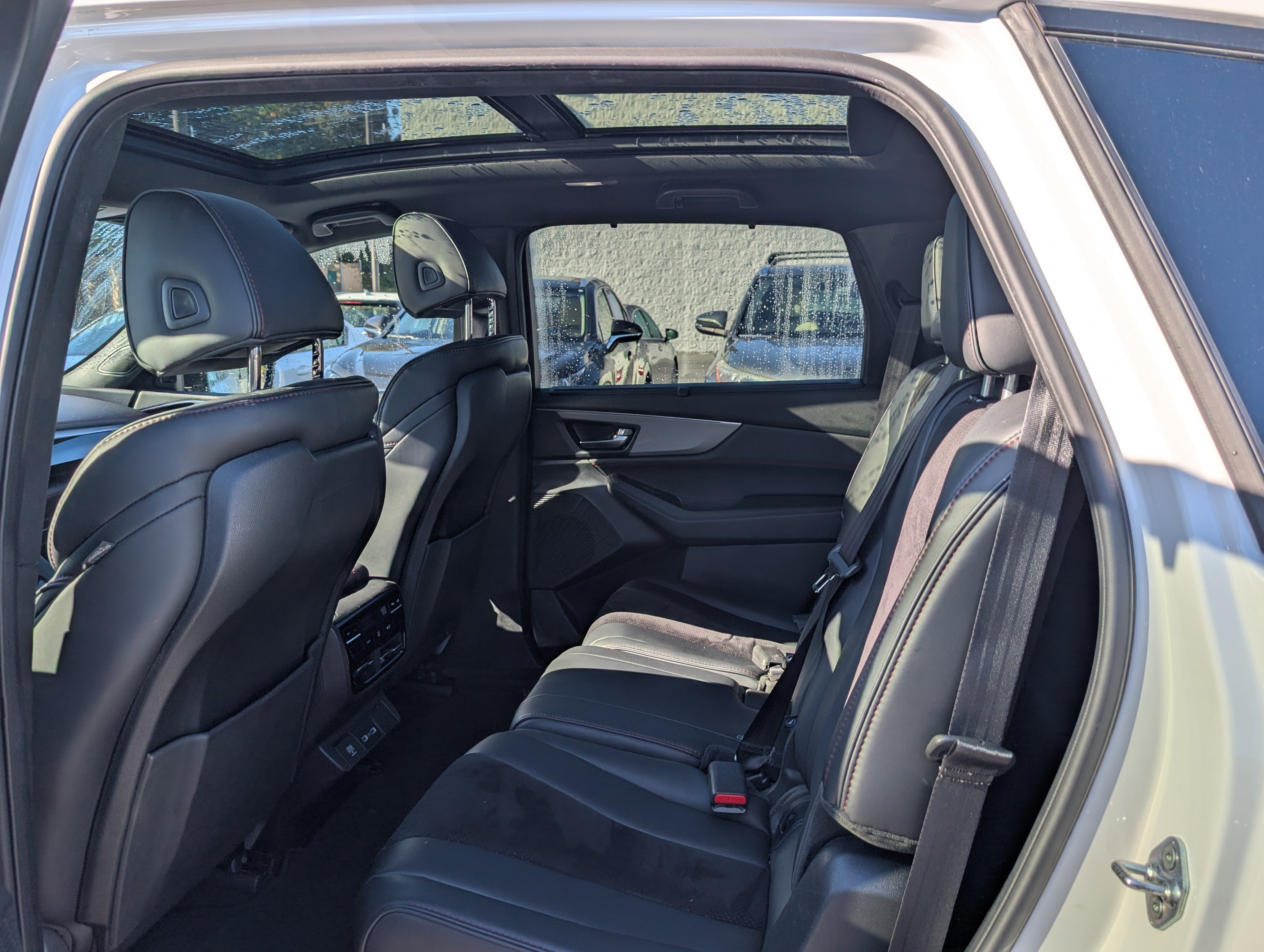 Used 2024 Acura MDX A-Spec AWD/4WD image 13