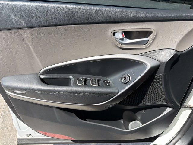 Used 2017 Hyundai Santa Fe Sport FWD image 8