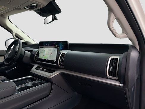 New 2026 Ford Expedition Active image 39