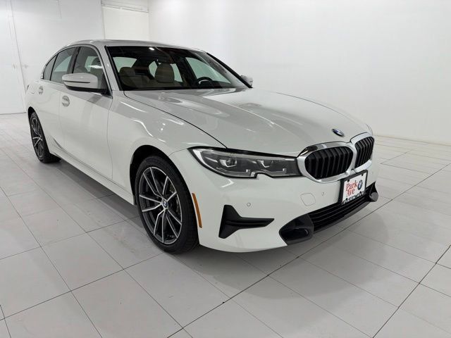 Used 2020 BMW 330i xDrive Sedan w/ Convenience Package AWD/4WD image 7