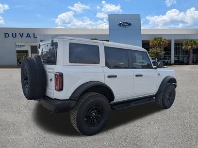New 2026 Ford Bronco Badlands w/ Sasquatch Package