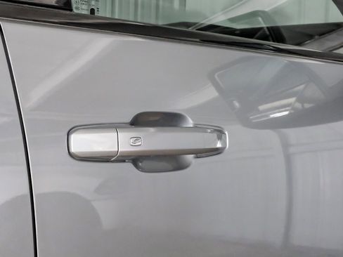 Used 2024 GMC Sierra 2500 AT4 w/ AT4 Premium Plus Package image 41