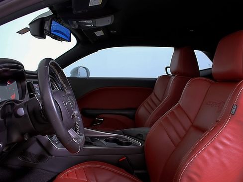 Used 2019 Dodge Challenger SRT Hellcat Redeye image 19