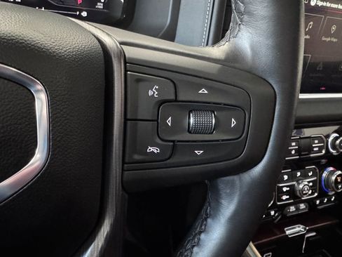 Certified 2023 GMC Yukon Denali Ultimate image 18