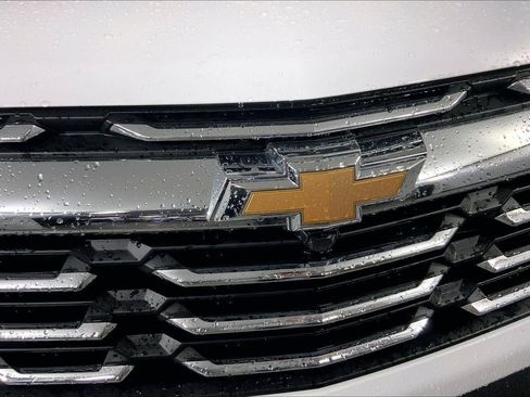 Used 2026 Chevrolet Equinox LT AWD/4WD image 28