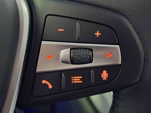 New 2026 BMW X5 xDrive50e w/ Climate Comfort Package image 20