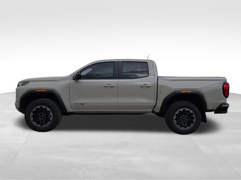 New 2026 GMC Canyon AT4 w/ Technology Plus Package AWD/4WD image 8