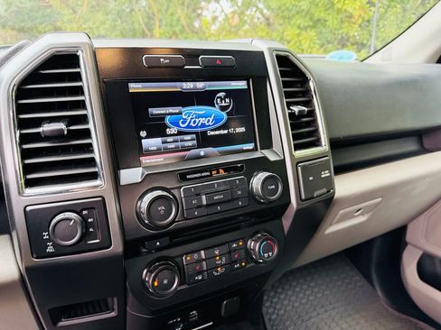 Used 2015 Ford F150 XLT w/ Equipment Group 302A Luxury image 35