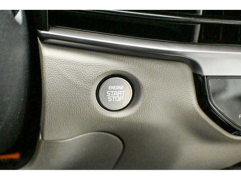 New 2026 Kia Sorento S image 31