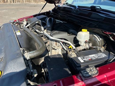 Used 2016 RAM 1500 Express image 12