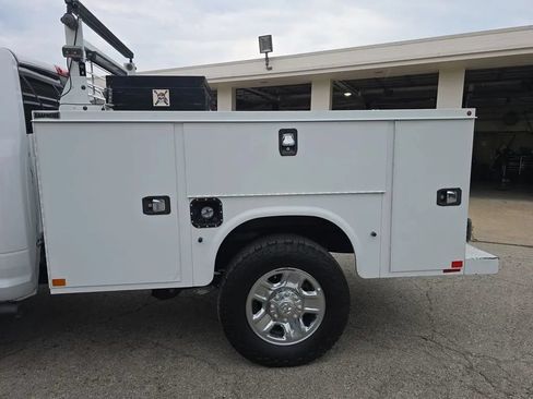 Used 2022 RAM 2500 Tradesman AWD/4WD image 11