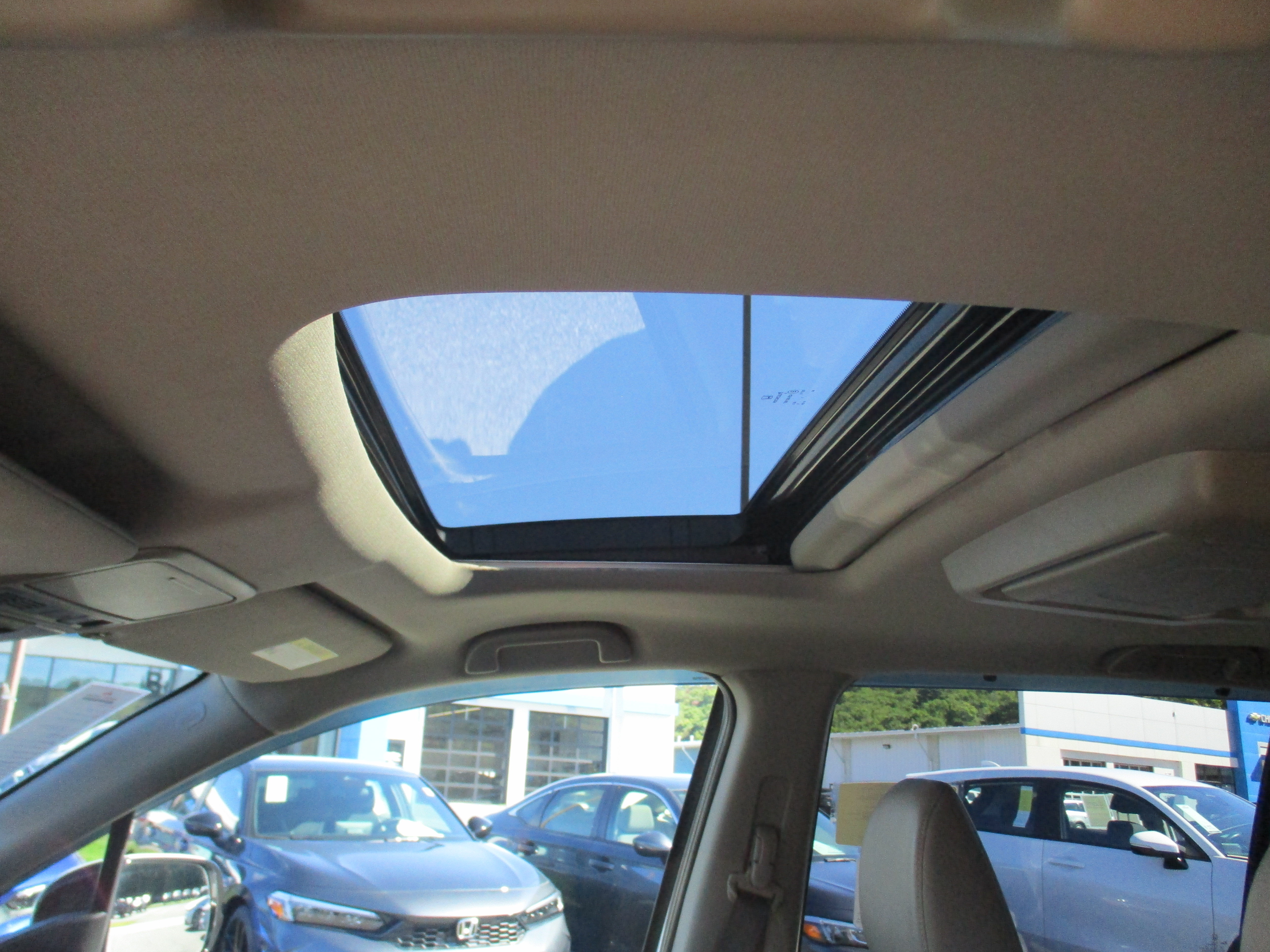 Certified 2020 Honda Pilot Touring image 10