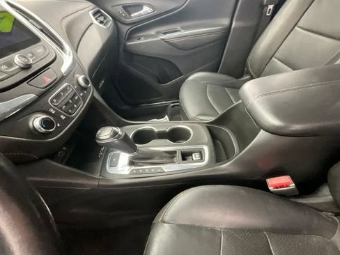 Used 2019 Chevrolet Equinox Premier FWD image 19