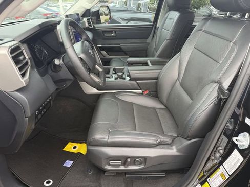Used 2023 Toyota Tundra Limited image 22