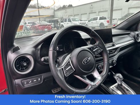 Used 2021 Kia Forte GT w/ GT2 Package image 9