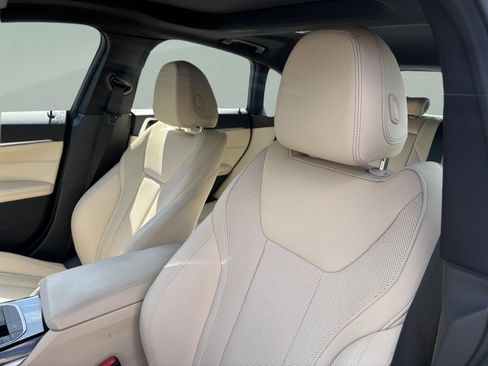 Used 2023 BMW i4 eDrive35 w/ Premium Package image 17