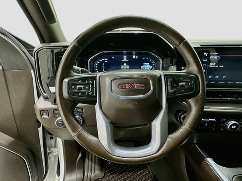 Used 2022 GMC Sierra 1500 SLT w/ SLT Premium Package AWD/4WD image 11