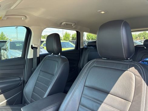 Used 2019 Ford Escape Titanium AWD/4WD image 5